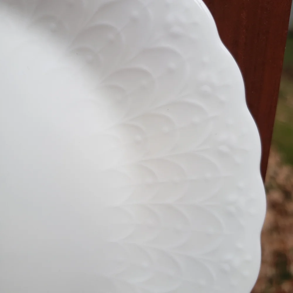 (6) Mikasa 'April Rose' A7053 Bread Plate (Bone China) - 6.75